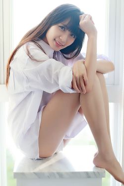 《女人18片毛片60分钟》